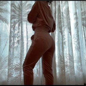 dusty pink velour lounge set